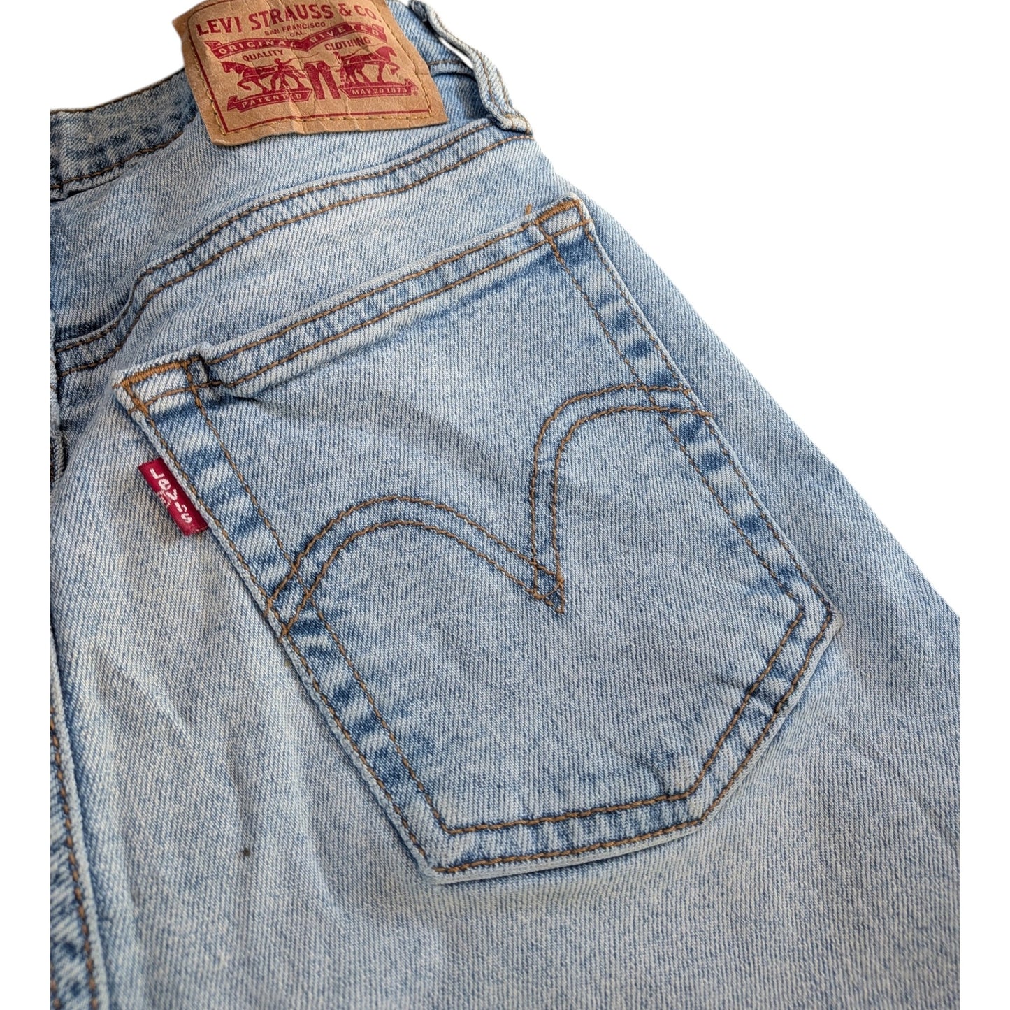 Levi’s Wedgie Straight Jeans W26 Damen High Waist Hellblau Stonewashed Vintage Fit Gr. 34