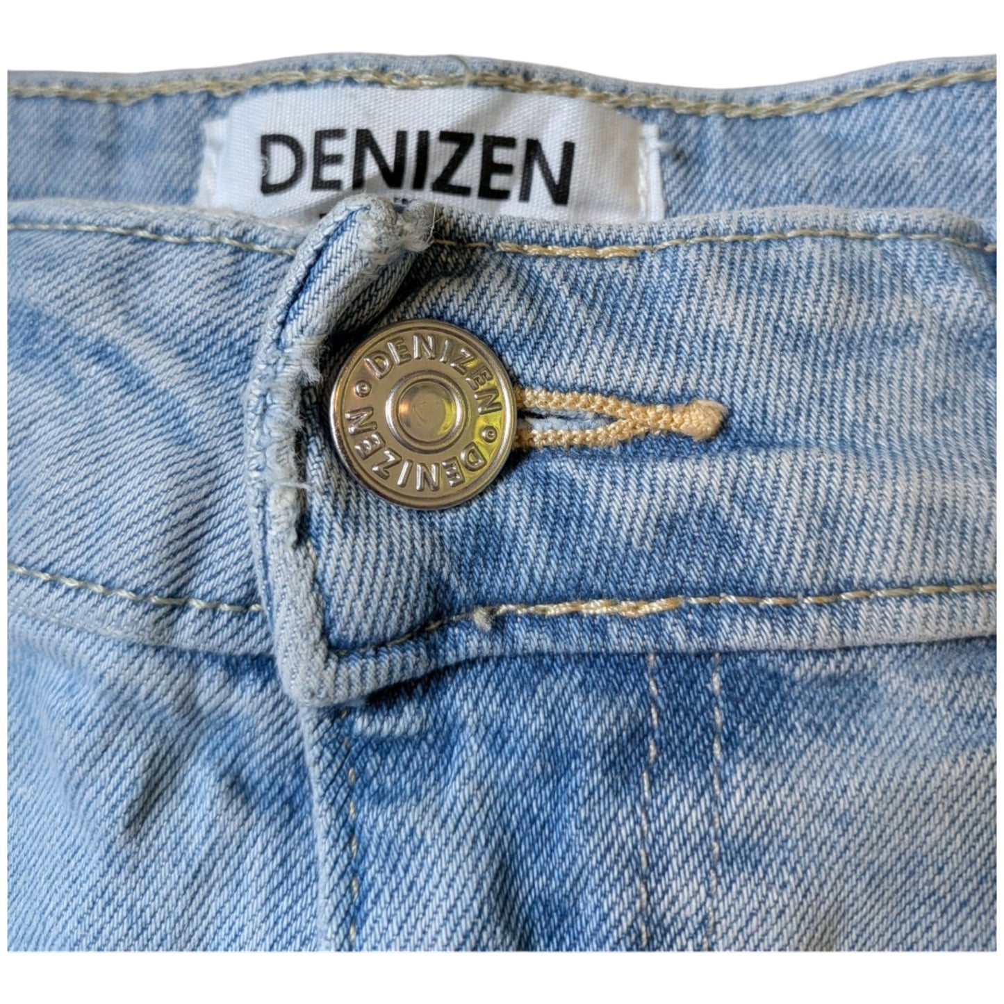 Denizen by Levi’s Mid Rise Denim Shorts hellblau – W27/28 | DE 34/36 (XS/S)